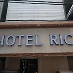 Rich Hotel