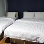 Rich Hotel